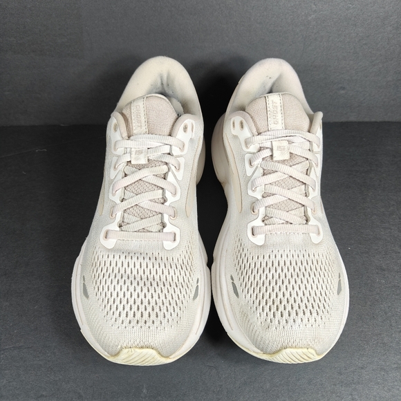 Brooks Ghost 15  Snow White Sneakers Women's Running Shoes Size 8.5B Medium - Picture 2 of 9